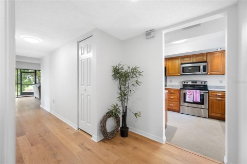Condo in Clearwater, Florida, 3 bedrooms  № 2368873 - photo 5