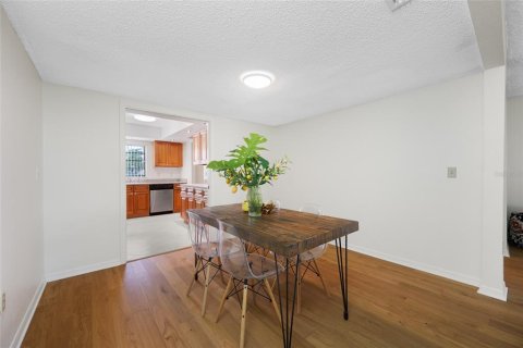 Condo in Clearwater, Florida, 3 bedrooms  № 2368873 - photo 9