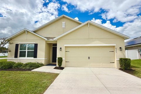 Casa en Ocala, Florida 4 dormitorios, 169.73 m2 № 2358507