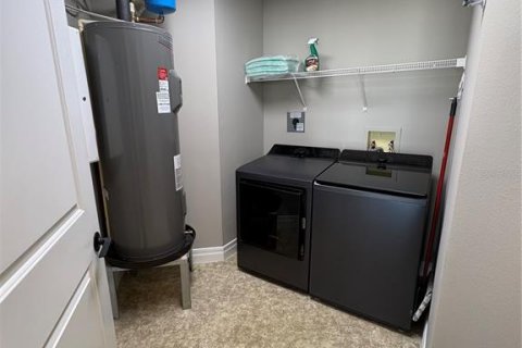 Condominio en alquiler en Tampa, Florida, 2 dormitorios, 126.63 m2 № 2115928 - foto 7