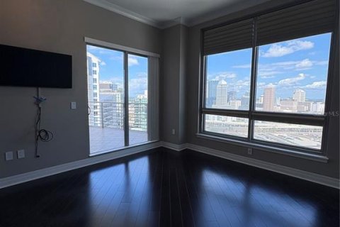 Condominio en alquiler en Tampa, Florida, 2 dormitorios, 126.63 m2 № 2115928 - foto 15