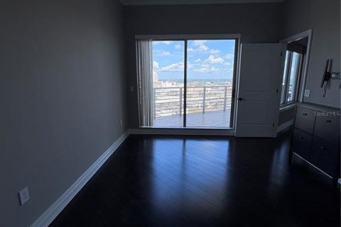 Condominio en alquiler en Tampa, Florida, 2 dormitorios, 126.63 m2 № 2115928 - foto 24