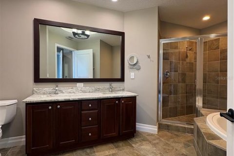Condominio en alquiler en Tampa, Florida, 2 dormitorios, 126.63 m2 № 2115928 - foto 18
