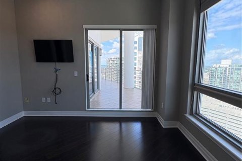 Condominio en alquiler en Tampa, Florida, 2 dormitorios, 126.63 m2 № 2115928 - foto 14