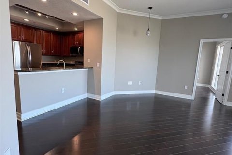 Condominio en alquiler en Tampa, Florida, 2 dormitorios, 126.63 m2 № 2115928 - foto 12