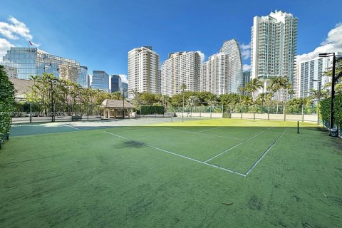 Condo in Miami, Florida, 1 bedroom  № 2052879 - photo 25