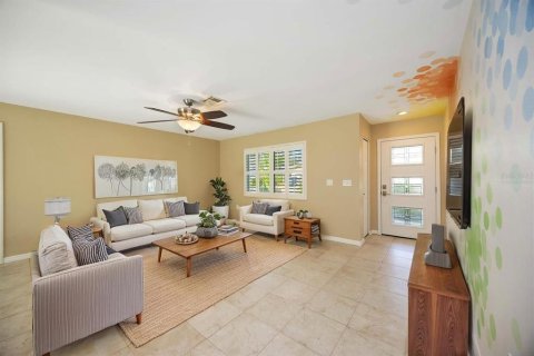 Casa en venta en Bradenton, Florida, 3 dormitorios, 135.73 m2 № 1870136 - foto 6