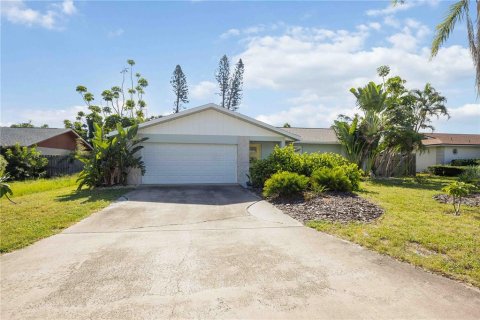 Casa en venta en Bradenton, Florida, 3 dormitorios, 135.73 m2 № 1870136 - foto 1