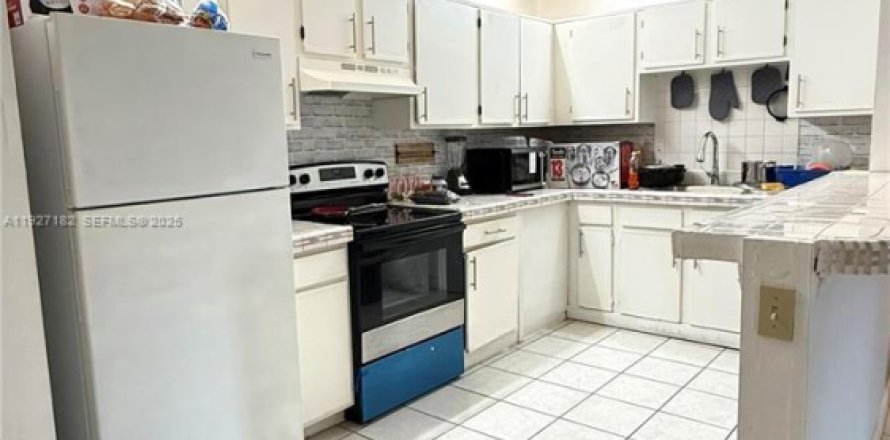 Condo à Homestead, Floride, 2 chambres № 1988092