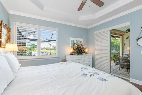 House in Port Charlotte, Florida 2 bedrooms, 167.69 sq.m. № 2306045 - photo 16