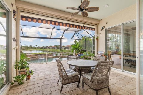 House in Port Charlotte, Florida 2 bedrooms, 167.69 sq.m. № 2306045 - photo 23