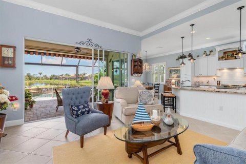 House in Port Charlotte, Florida 2 bedrooms, 167.69 sq.m. № 2306045 - photo 4