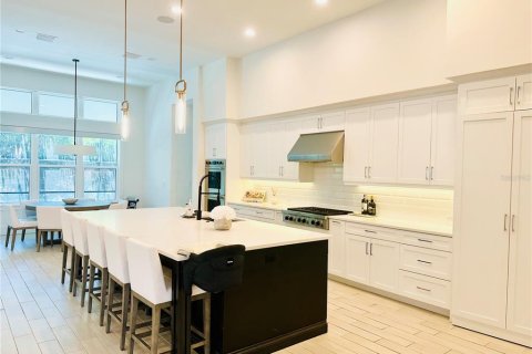 Casa en venta en Tampa, Florida, 4 dormitorios, 496.19 m2 № 2324058 - foto 6