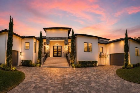 Casa en venta en Tampa, Florida, 4 dormitorios, 496.19 m2 № 2324058 - foto 2