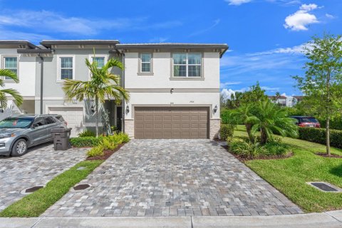 Townhouse in Lauderdale Lakes, Florida 3 bedrooms, 137.68 sq.m. № 2083204