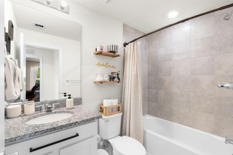 Townhouse in Lauderdale Lakes, Florida 3 bedrooms, 137.68 sq.m. № 2083204 - photo 21