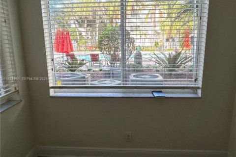 Copropriété à louer à Tamarac, Floride: 1 chambre, 64.57 m2 № 1987810 - photo 17