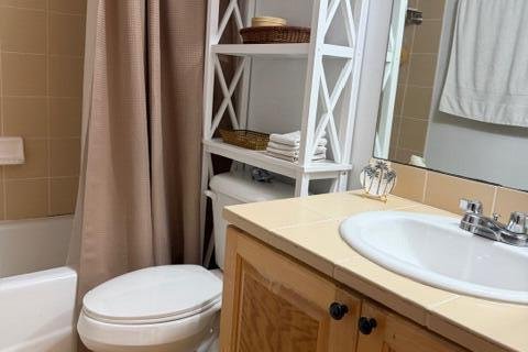 Condo in West Palm Beach, Florida, 3 bedrooms  № 2087011 - photo 11