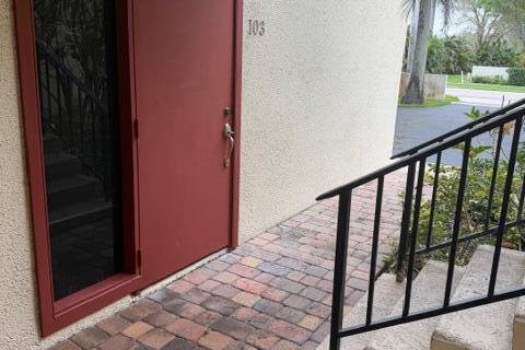 Condo in West Palm Beach, Florida, 3 bedrooms  № 2087011 - photo 18