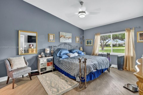 House in Delray Beach, Florida 2 bedrooms, 115.85 sq.m. № 1927619 - photo 17