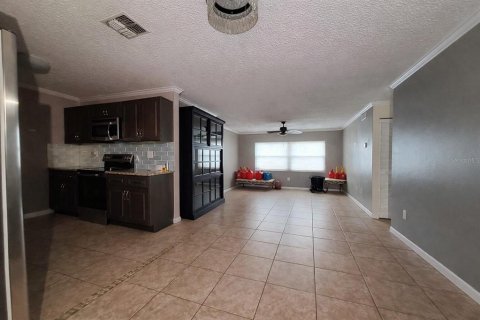 Villa ou maison à vendre à Cocoa, Floride: 3 chambres, 138.98 m2 № 2228461 - photo 6