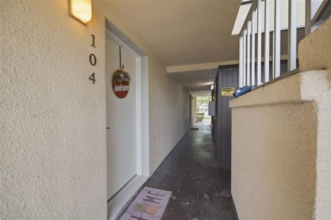 Купить кондоминиум в Нью-Порт-Ричи, Флорида 6 комнат, 88.44м2, № 2208201 - фото 3