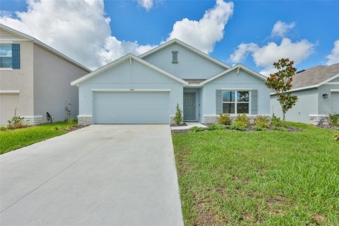 Casa en Plant City, Florida 4 dormitorios, 171.5 m2 № 2205487