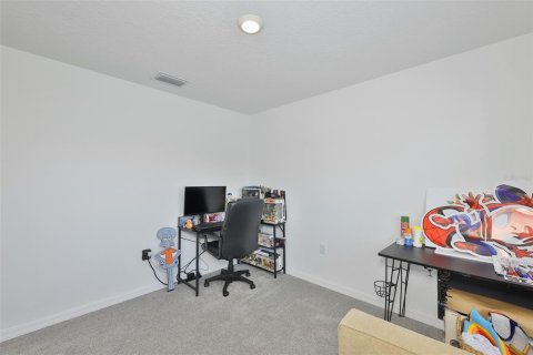 House in Plant City, Florida 4 bedrooms, 171.5 sq.m. № 2205487 - photo 16