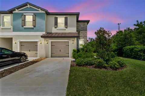 Touwnhouse à Land O' Lakes, Floride 3 chambres, 166.02 m2 № 2384112