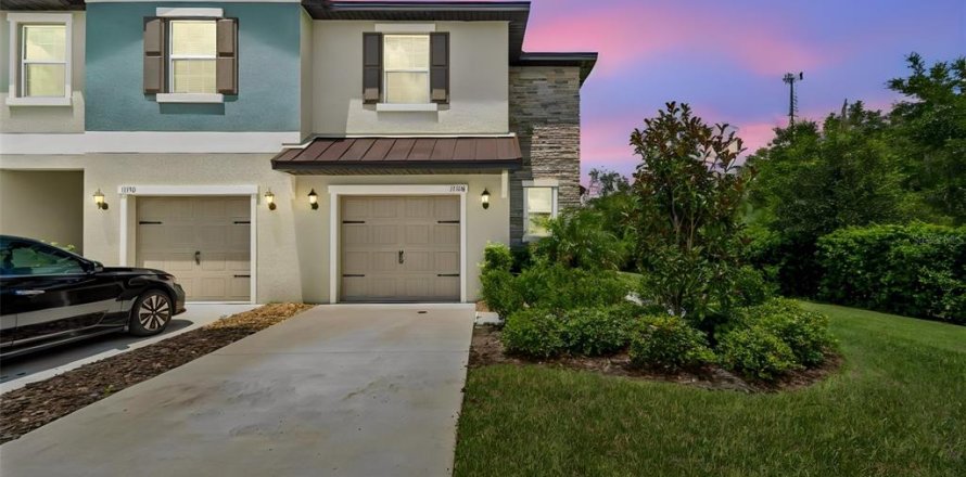 Touwnhouse à Land O' Lakes, Floride 3 chambres, 166.02 m2 № 2384112