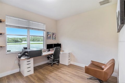 Casa en venta en Land O' Lakes, Florida, 4 dormitorios, 198.16 m2 № 1902611 - foto 24