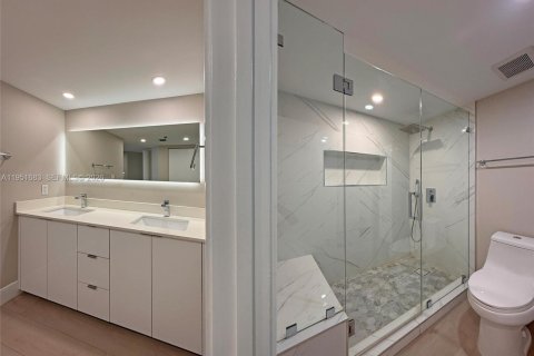 Купить кондоминиум в Майами, Флорида 2 спальни, 136.01м2, № 2153158 - фото 26