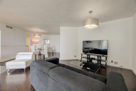 Copropriété à vendre à Hollywood, Floride: 1 chambre, 99.41 m2 № 1939593 - photo 10