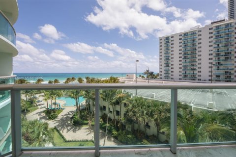 Copropriété à vendre à Hollywood, Floride: 1 chambre, 99.41 m2 № 1939593 - photo 5