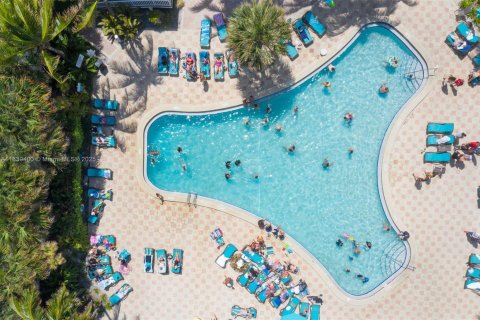 Copropriété à vendre à Hollywood, Floride: 1 chambre, 99.41 m2 № 1939593 - photo 16