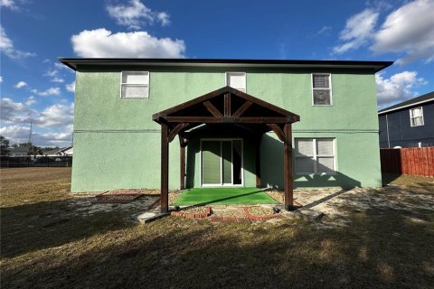 Villa ou maison à louer à Ocala, Floride: 4 chambres, 245.91 m2 № 2113925 - photo 3
