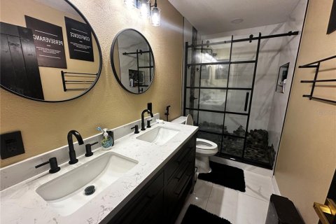 Villa ou maison à louer à Ocala, Floride: 4 chambres, 245.91 m2 № 2113925 - photo 9