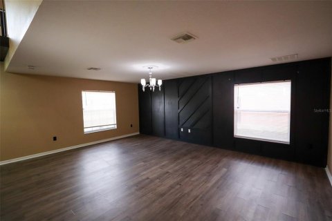 Villa ou maison à louer à Ocala, Floride: 4 chambres, 245.91 m2 № 2113925 - photo 5