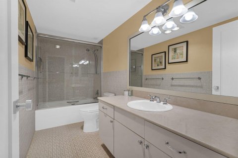 Купить кондоминиум в Холливуд, Флорида 2 комнаты, 133.78м2, № 2147082 - фото 10