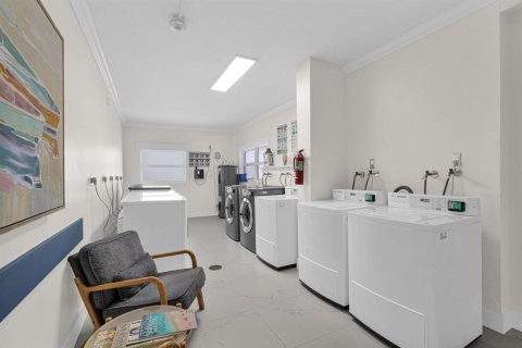 Купить кондоминиум в Холливуд, Флорида 2 комнаты, 133.78м2, № 2147082 - фото 20