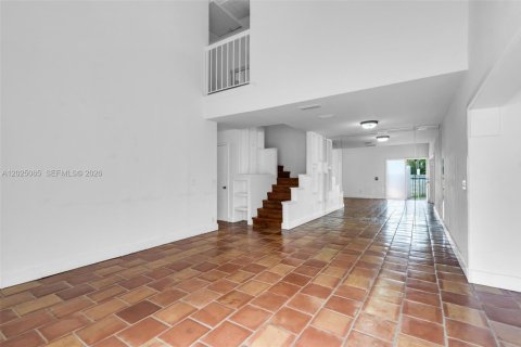 Touwnhouse à vendre à Aventura, Floride: 3 chambres, 126.81 m2 № 2179075 - photo 3