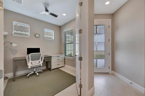 House in Englewood, Florida 2 bedrooms, 130.53 sq.m. № 1685007 - photo 6