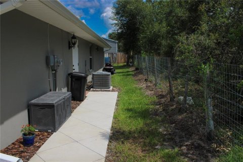 Villa ou maison à vendre à Summerfield, Floride: 3 chambres, 156.35 m2 № 2313353 - photo 3