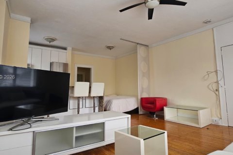 Condominio en venta en Miami Beach, Florida, 49.98 m2 № 2057102 - foto 8