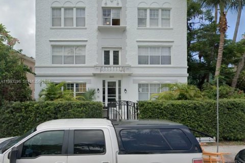 Condominio en venta en Miami Beach, Florida, 49.98 m2 № 2057102 - foto 1