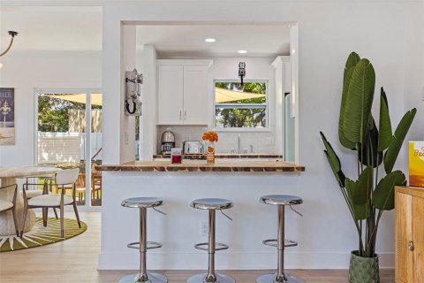 Casa en venta en Dunedin, Florida, 3 dormitorios, 96.62 m2 № 1760586 - foto 9