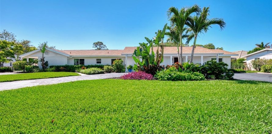 Casa en Venice, Florida 4 dormitorios, 308.06 m2 № 1575069