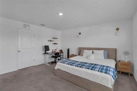 Townhouse in Gibsonton, Florida 3 bedrooms, 136.66 sq.m. № 2207716 - photo 23