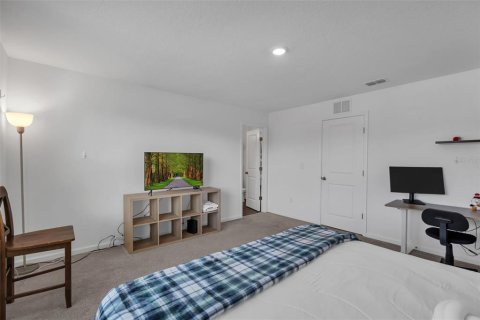 Townhouse in Gibsonton, Florida 3 bedrooms, 136.66 sq.m. № 2207716 - photo 22
