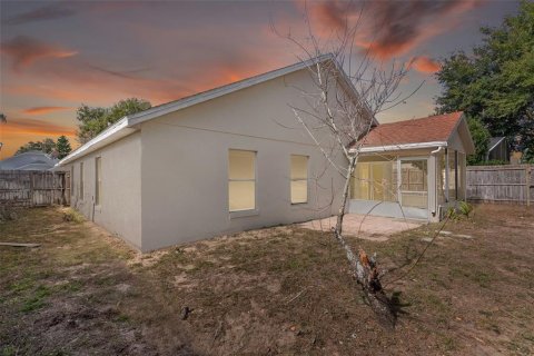 Villa ou maison à vendre à Davenport, Floride: 4 chambres, 176.24 m2 № 2101127 - photo 24